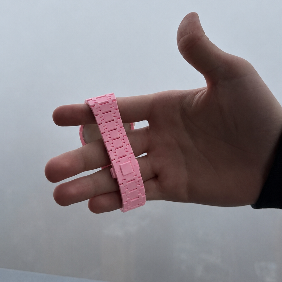 Petal Pink — Metal Strap — Savonnette