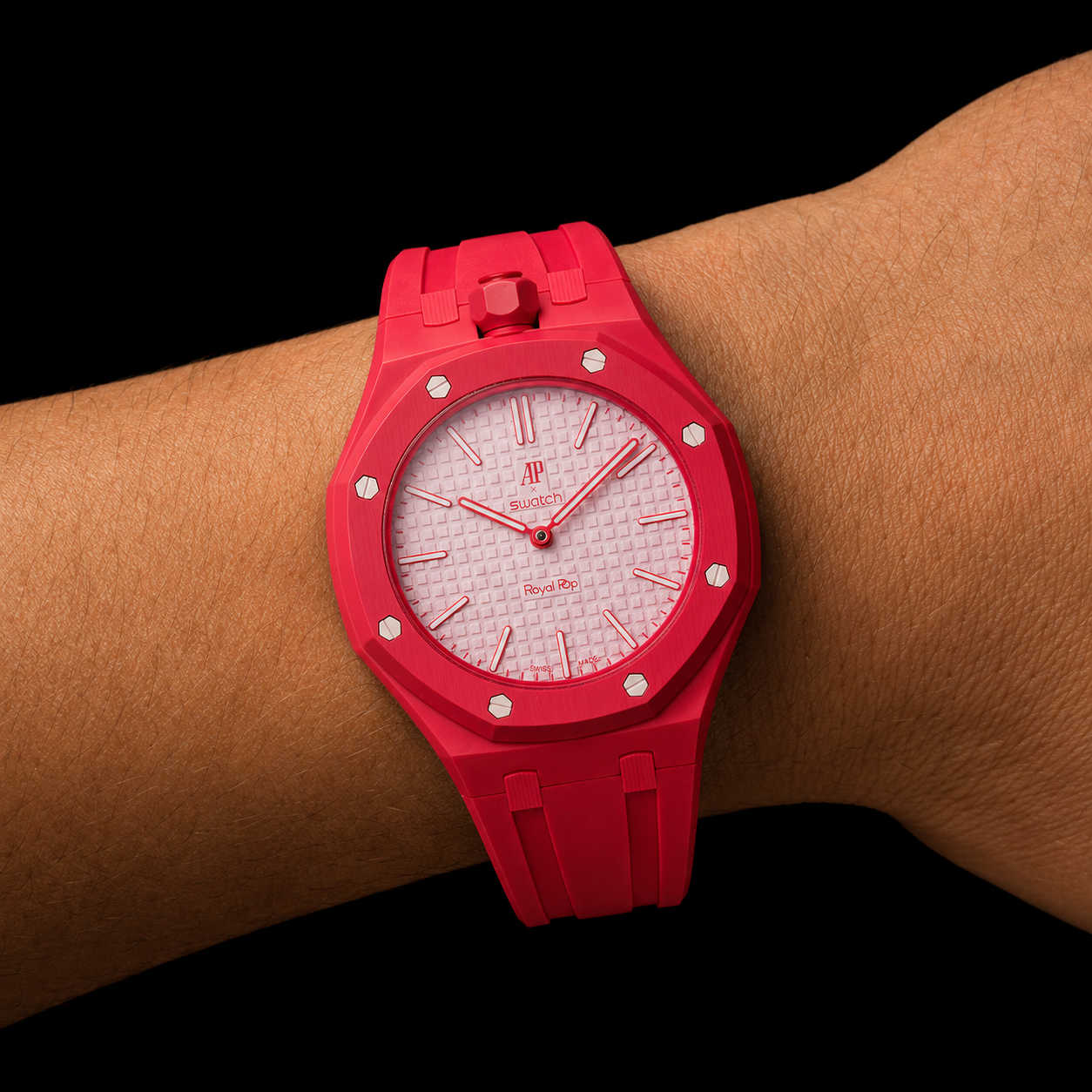 Red — Rubber Strap — Lépine