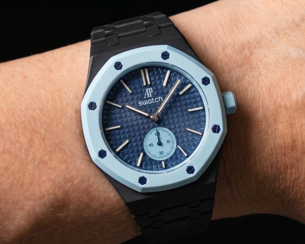 Midnight Black — Metal Strap — Savonnette