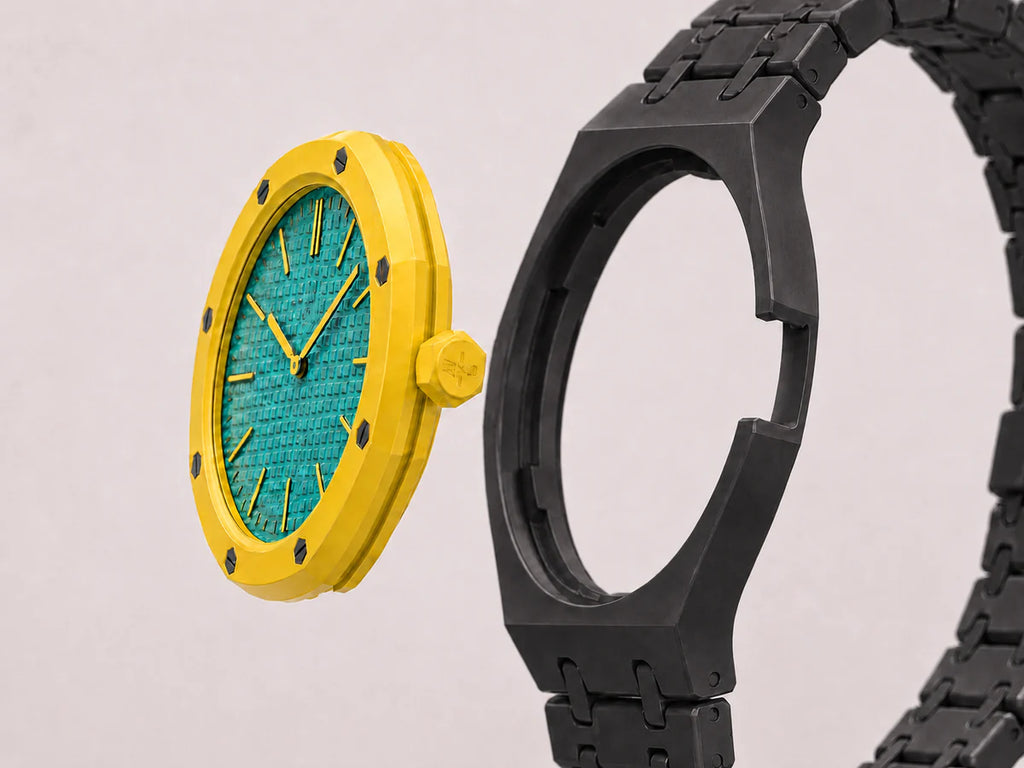 Midnight Black — Metal Strap — Savonnette
