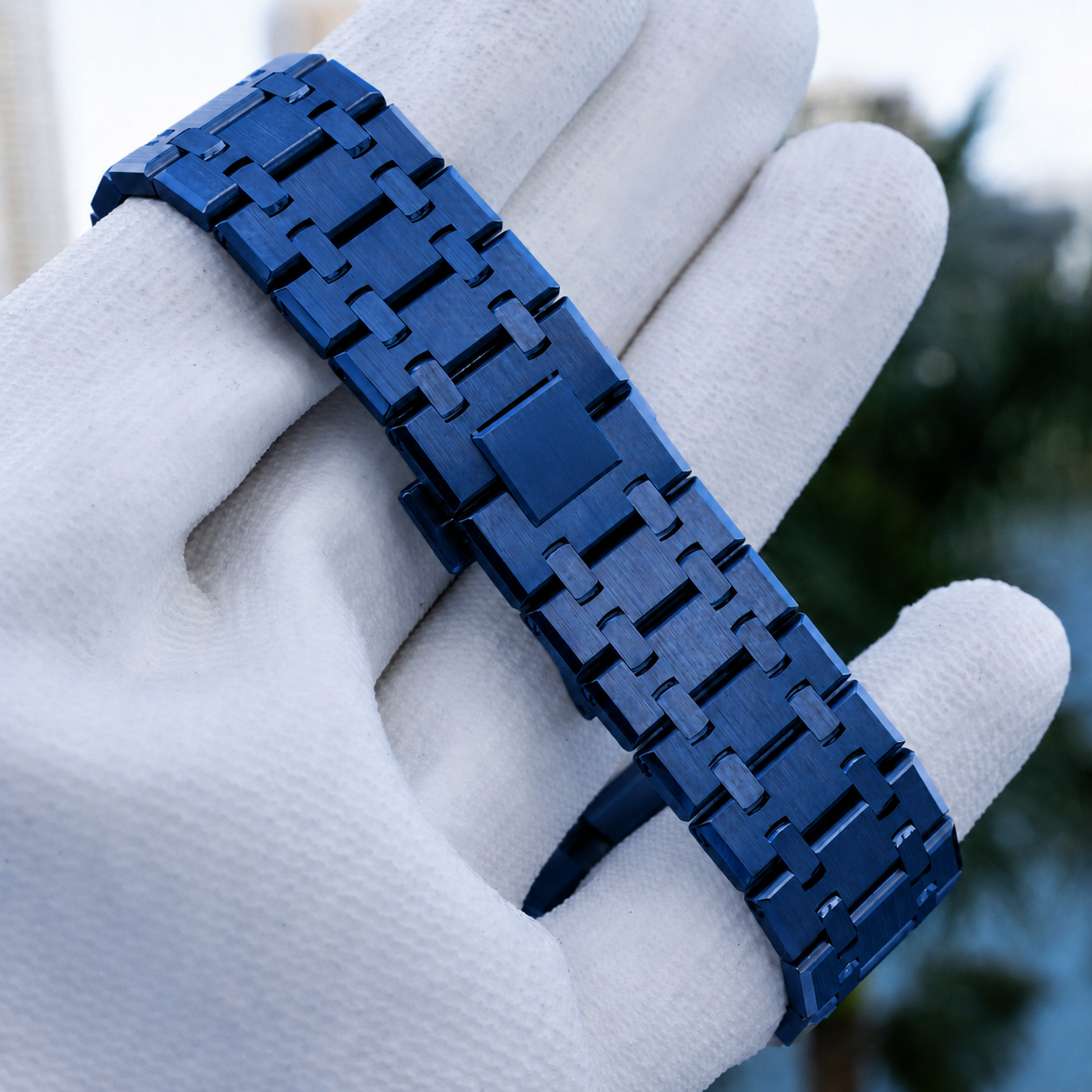 Ocean Blue — Metal Strap — Lépine